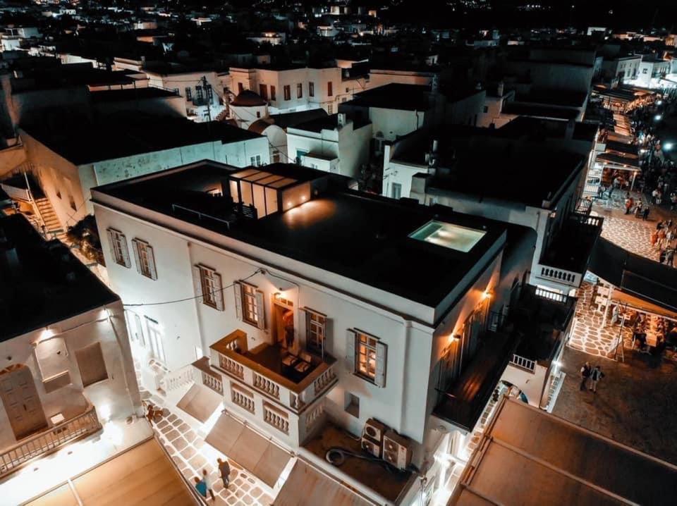 Апартаменты One Manto Square *